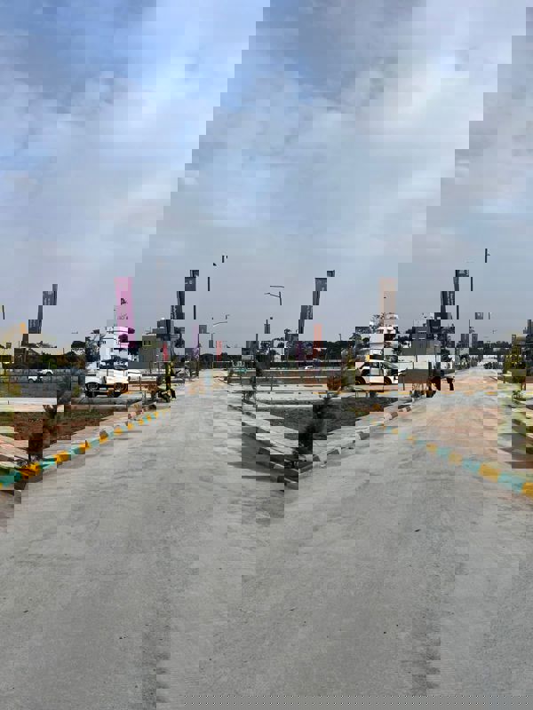 Plot For Sale in Devanahalli