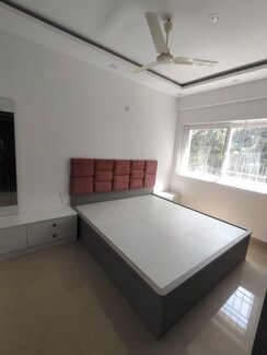 2.5 BHK + Study Room Apartment For Rent in Ozone Urbana Pavilion