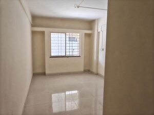 Room in 1 BHK Apartment at Oxygen Valley, Narhe – for Sale
