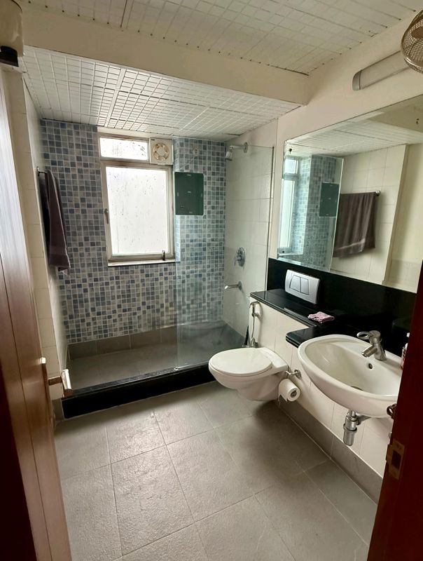 3 BHK + Extra Room Apartment For Rent in Parsvnath Exotica