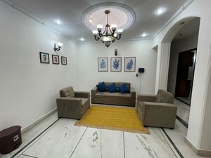 Living Room in 1 BHK Builder Floor at Nehru Enclave – for Rent