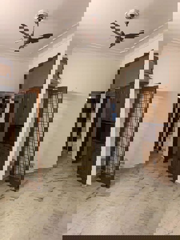 3 BHK Builder Floor For Rent in Sarvodaya Enclave