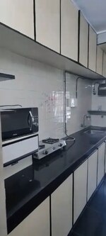 2 BHK + Extra Room 800 Sq.Ft. Apartment in Dadar West