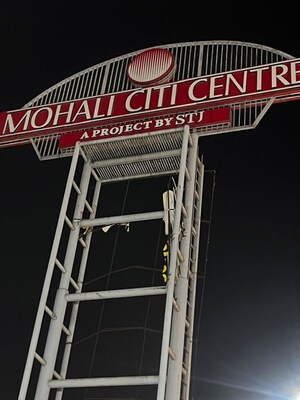  Shop For Rent in Aerocity