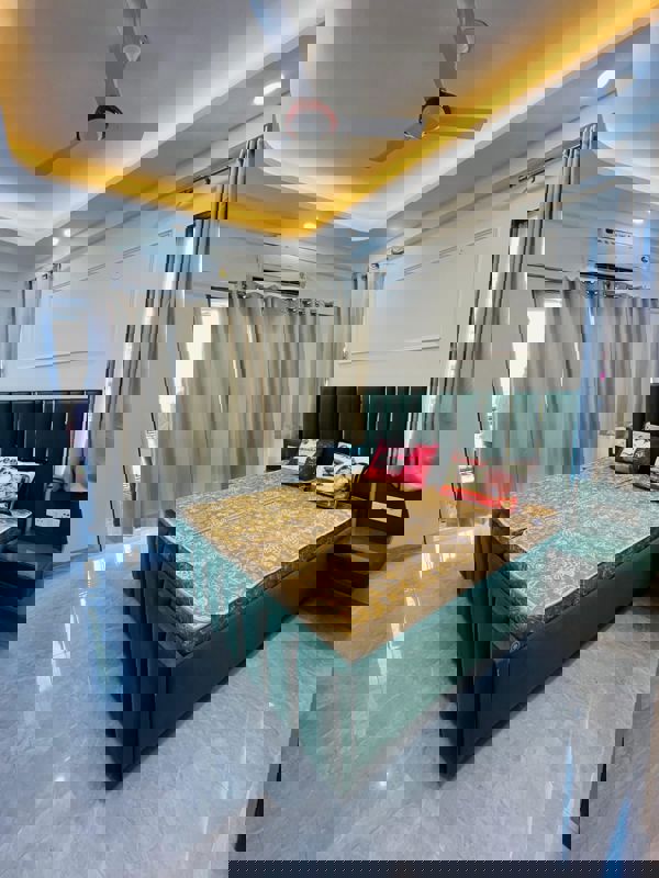 StudioBuilder Floor For Rent in Sector 46