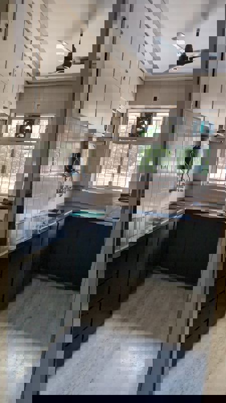 2 BHK + Extra Room Apartment For Rent in Dadar West