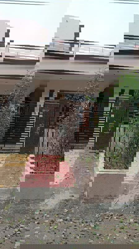 2 BHK Builder Floor For Rent in Sector 80