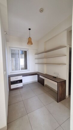 3 BHK + Servant Room Apartment For Sale in Bharathi Nagar