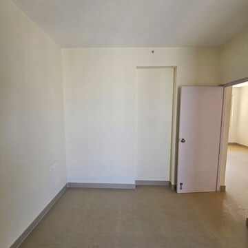 Room in 2 BHK Apartment at Sare Crescent Parc Royal Greens Phase II, Meoka – for Sale