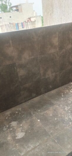 2 BHK Apartment For Sale in Mahadeo Ghat Road