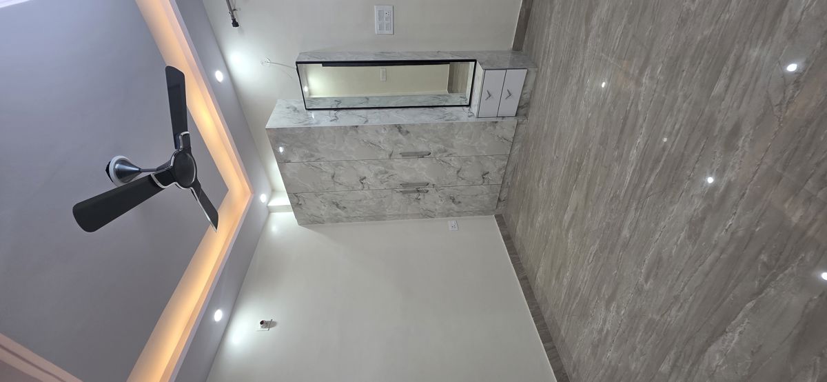 3 BHK + Extra Room Builder Floor For Sale in Vishwas Park