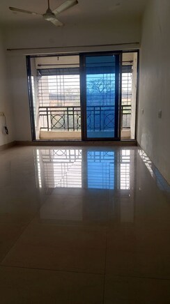 2 BHK Apartment For Sale in Sanghvi Heights