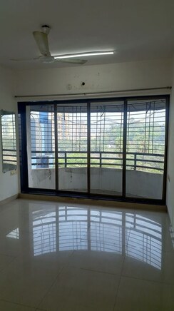 2 BHK Apartment For Rent in Sanghvi Heights