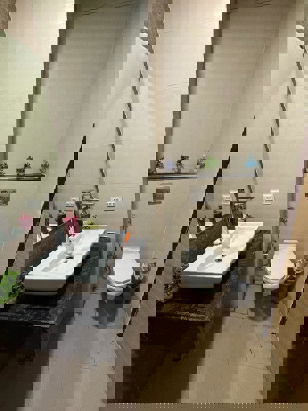 2.5 BHK Apartment For Rent in Mahagun Mywoods