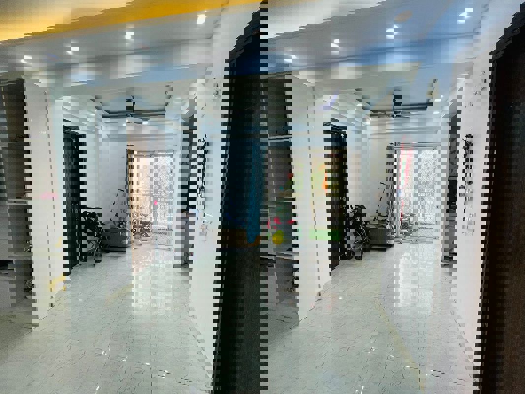 4 BHK + Servant Room Apartment For Rent in Uninav Utopia