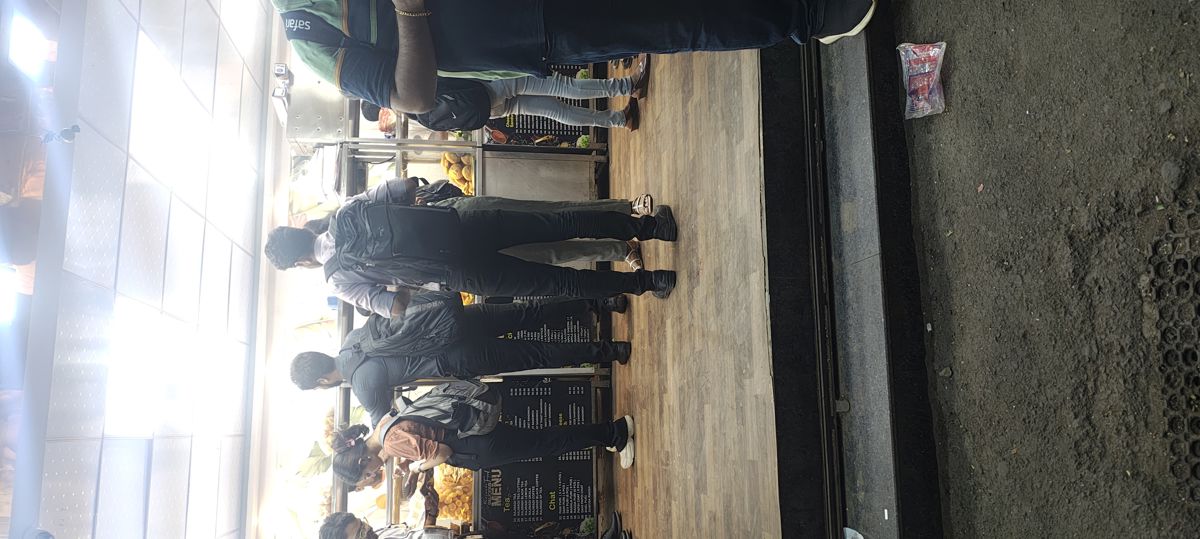 Retail Shop For Rent in Trishul Building