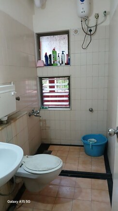 3 BHK Apartment For Sale in Grandeur Tower