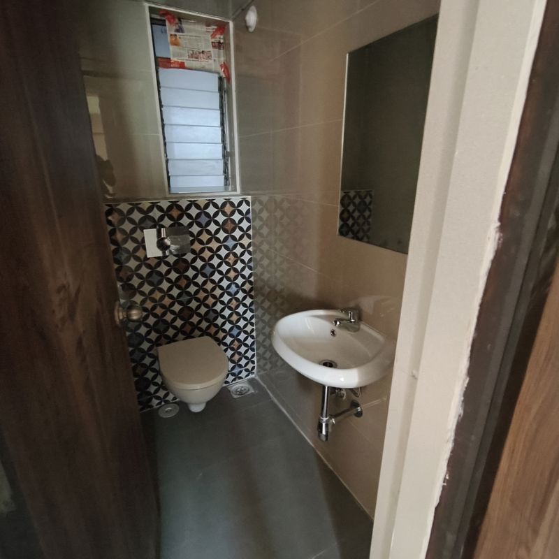 1 BHK + Extra Room 319 Sq.Ft. Apartment in Dosti Greater Thane