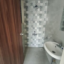 1 BHK + Extra Room Apartment For Rent in Dosti Greater Thane