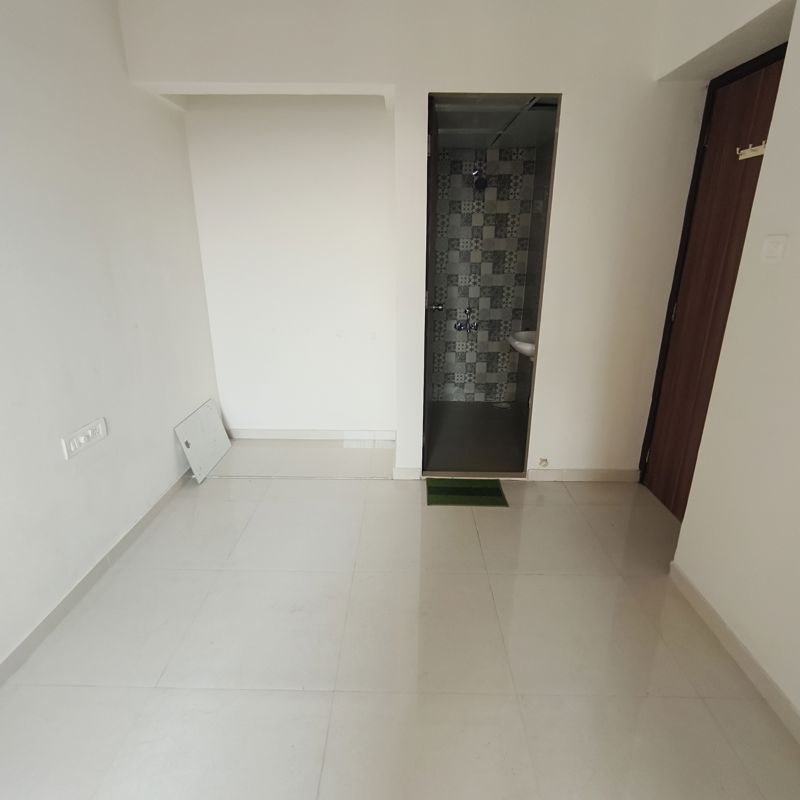 1 BHK + Extra Room Apartment For Rent in Dosti Greater Thane