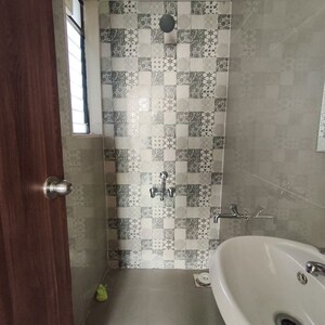 Bathroom in 1 BHK Apartment at Dosti Greater Thane, Kalher – for Rent