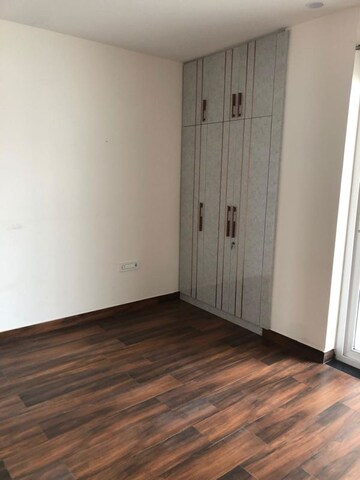 Room in 3 BHK Builder Floor at Ansal API Esencia, Sector 67 – for Rent