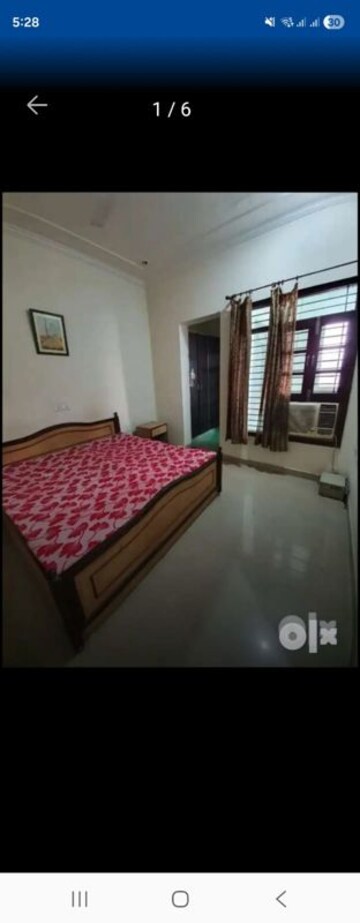 Bedroom in 3.5 BHK Apartment at Rapti Apartment, Gomti Nagar – for Rent