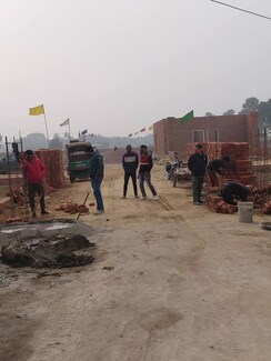 Plot For Sale in Modipuram