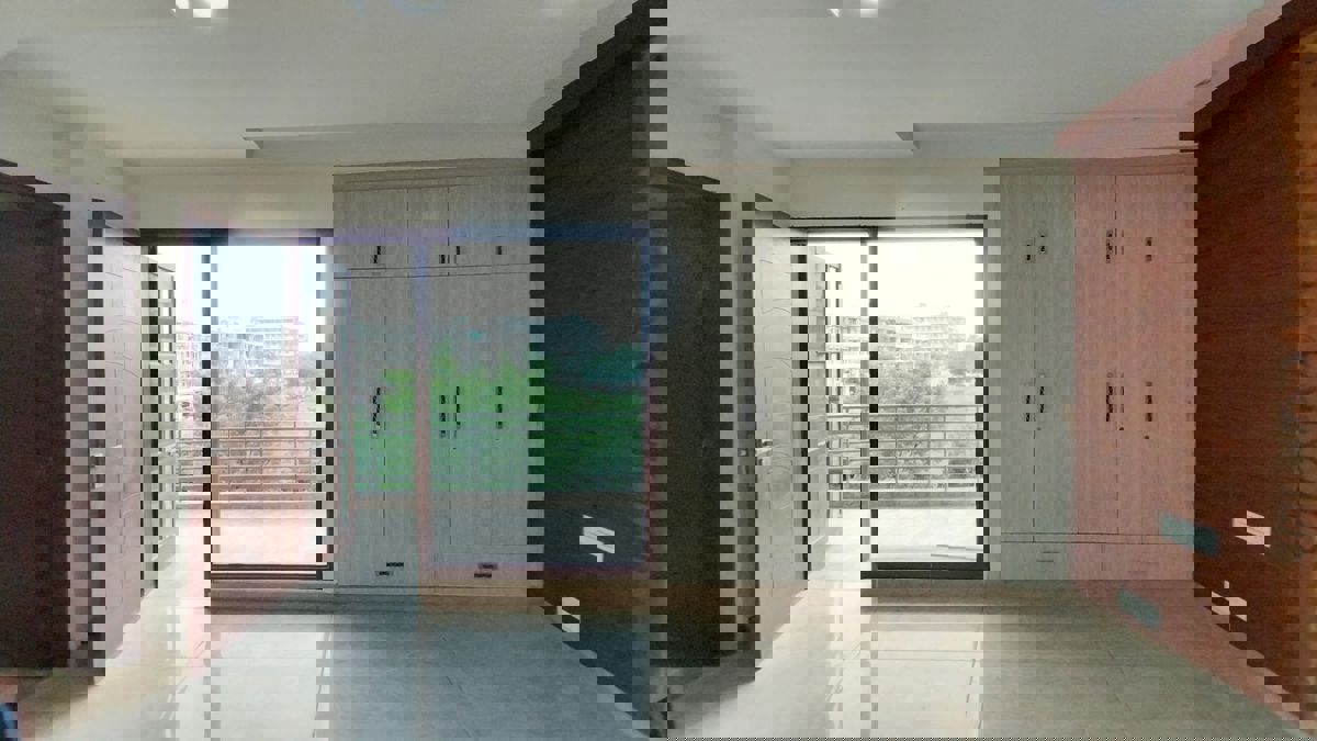 3 BHK + Pooja Room Apartment For Sale in Dhakoli