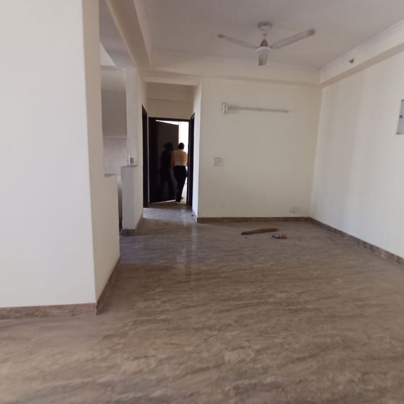 2.5 BHK + Study Room Apartment For Rent in Jm Orchid