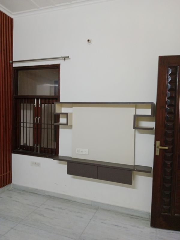 2 BHK + Pooja Room Builder Floor For Rent in HUDA