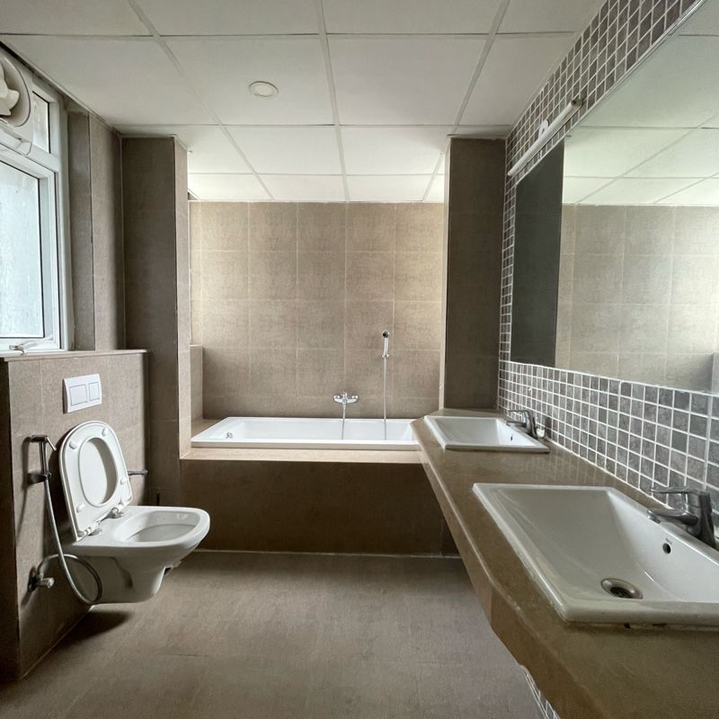 4 BHK + Pooja Room,Servant Room,Extra Room 2475 Sq.Ft. Apartment in Conscient Heritage Max II