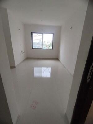 Room in 2 BHK Apartment at Sukhwani Hermosa Casa, Mundhwa – for Rent