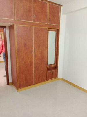Room in 2 BHK Builder Floor at Koramangala – for Rent