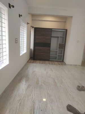 Room in 4 BHK Builder Floor at Victoria Layout – for Rent
