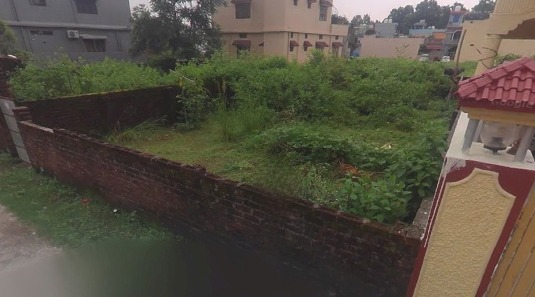 Plot For Sale in Adhoiwala