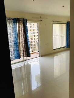 2 BHK Apartment For Rent in Kishor Platinum Towers