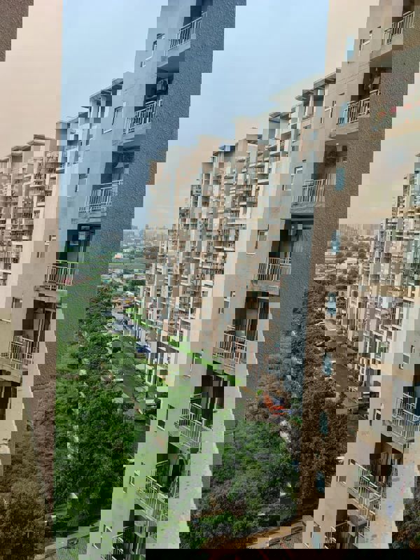 3 BHK + Servant Room Apartment For Sale in Emaar Palm Gardens