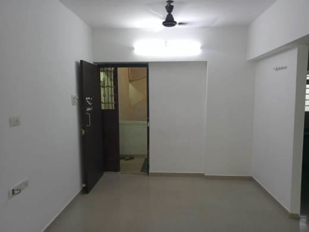 1 BHK Apartment For Sale in Petunia Apartment