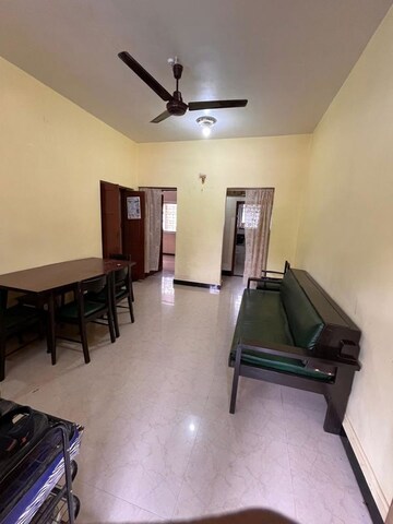 Living Room in 2 BHK Apartment at Vakola – for Rent