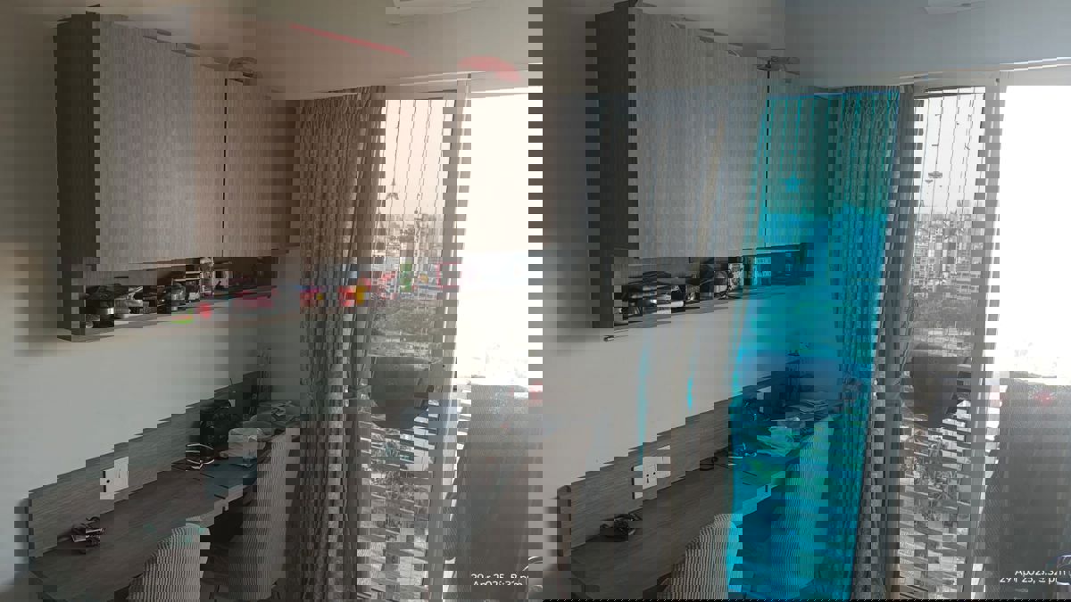 2 BHK 586 Sq.Ft. Apartment in Romell Allure