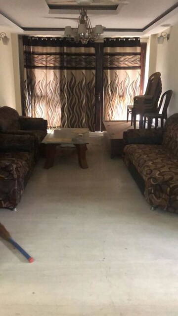 Living Room in 3 BHK Builder Floor at East Of Kailash – for Rent