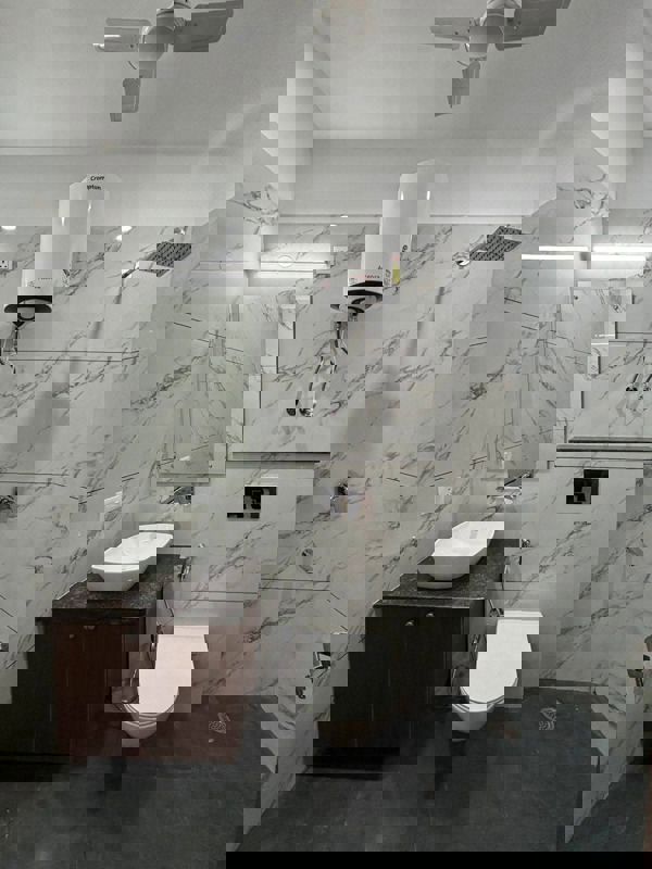 1 BHK Apartment For Rent in Saket