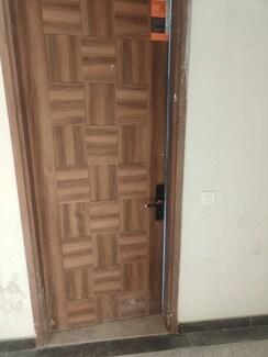 2 BHK Builder Floor For Sale in Vasundhara Sector 5