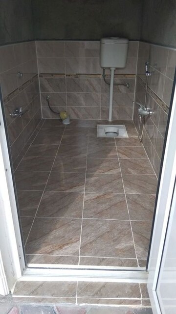 Room in  Pg at Vibhuti Khand – for Rent