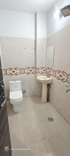 Bathroom in 3 BHK Builder Floor at Sushant Lok 2, Sector 57 – for Sale