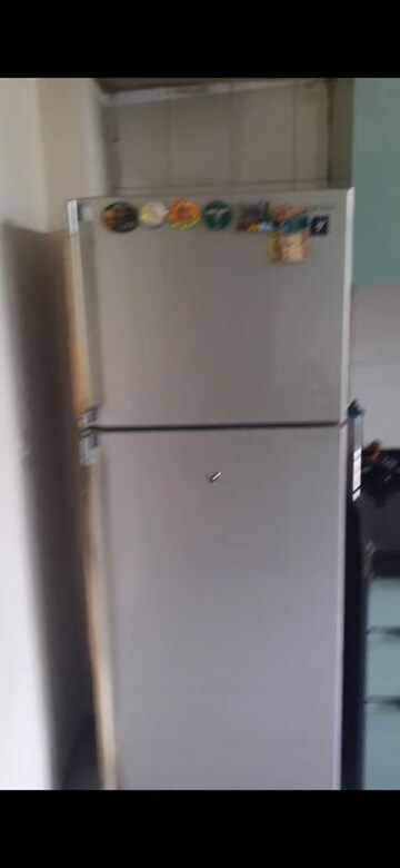 Furnished Amenities in 3 BHK Apartment at Gemstar Nestle Apartments, Malad West – for Rent