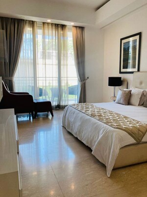 Bedroom in 2 BHK Apartment at Ambience Creacions, Sector 22 – for Rent