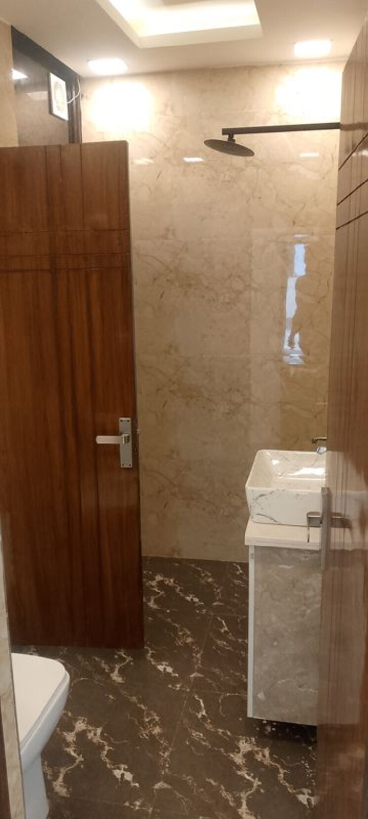 Bathroom, spring-field 3.5 Bedroom 2500 Sq.Ft. Builder Floor In Sector 31 Faridabad 9899084