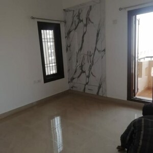 Room in 3.5 BHK Apartment at RPS Savana, Sector 88 – for Rent